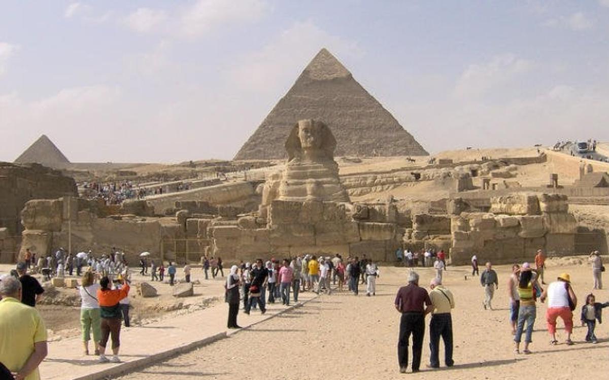Cairo Pyramids & Museum Tour from Sharm El Sheikh