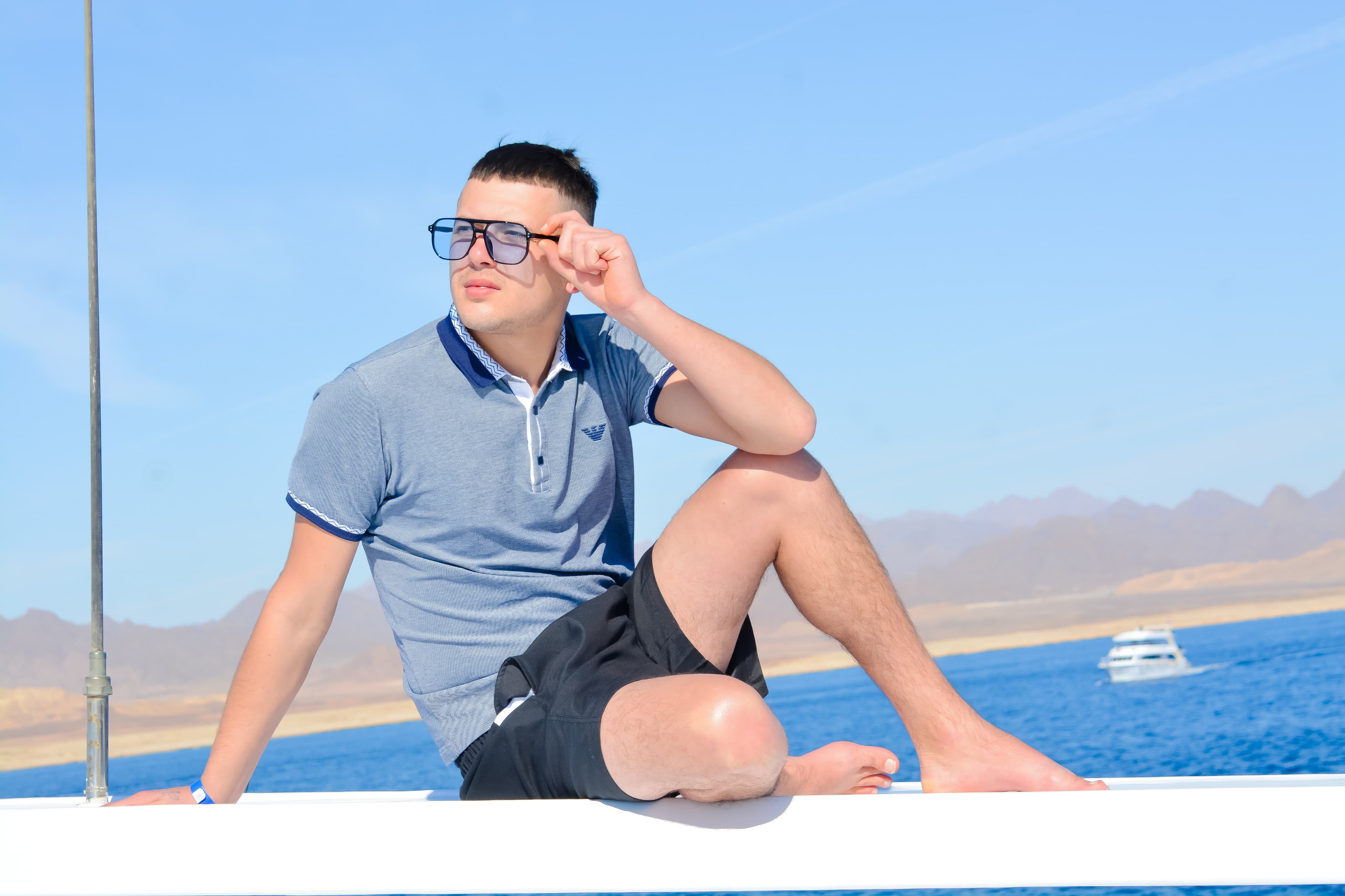 10🌊 Private Boat Trip to Ras Mohammed & White Island